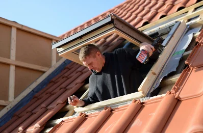 Pose de fenêtres de toit Velux à Linthal